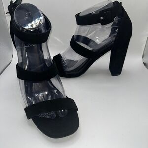 Heart in D‎ 8.5M Chunky Heel 90s Grunge Gothic Chic Dark Romantic Edgy Rocker